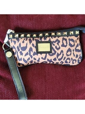 Betseyville Cheetah Leopard Clutch Studded Wristlet Mini Baguette Bag